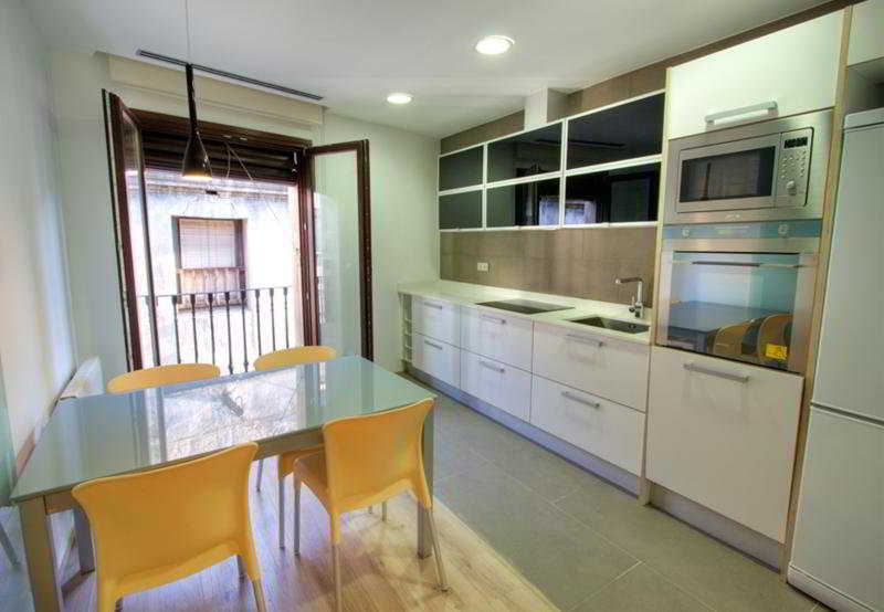 Visit-Bcn Cosmopolitan Apartments Барселона Экстерьер фото